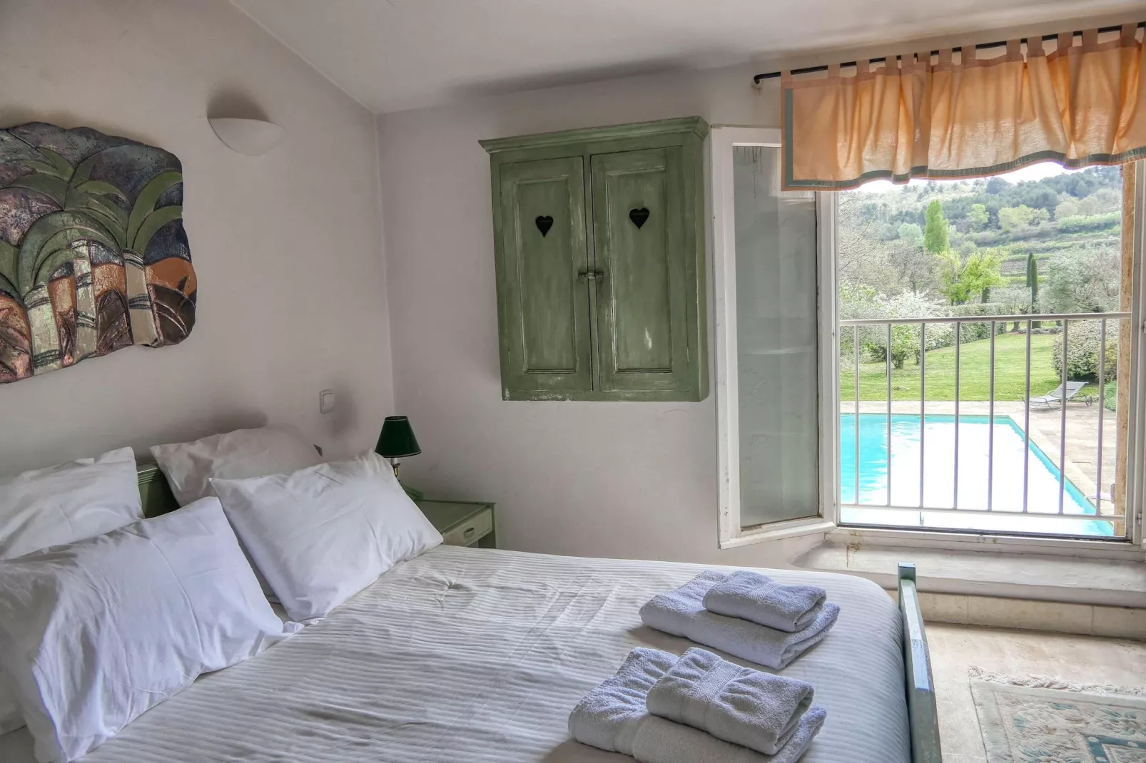 Villa Maquis – Charme provençal & vue d’exception-Schlafzimmer