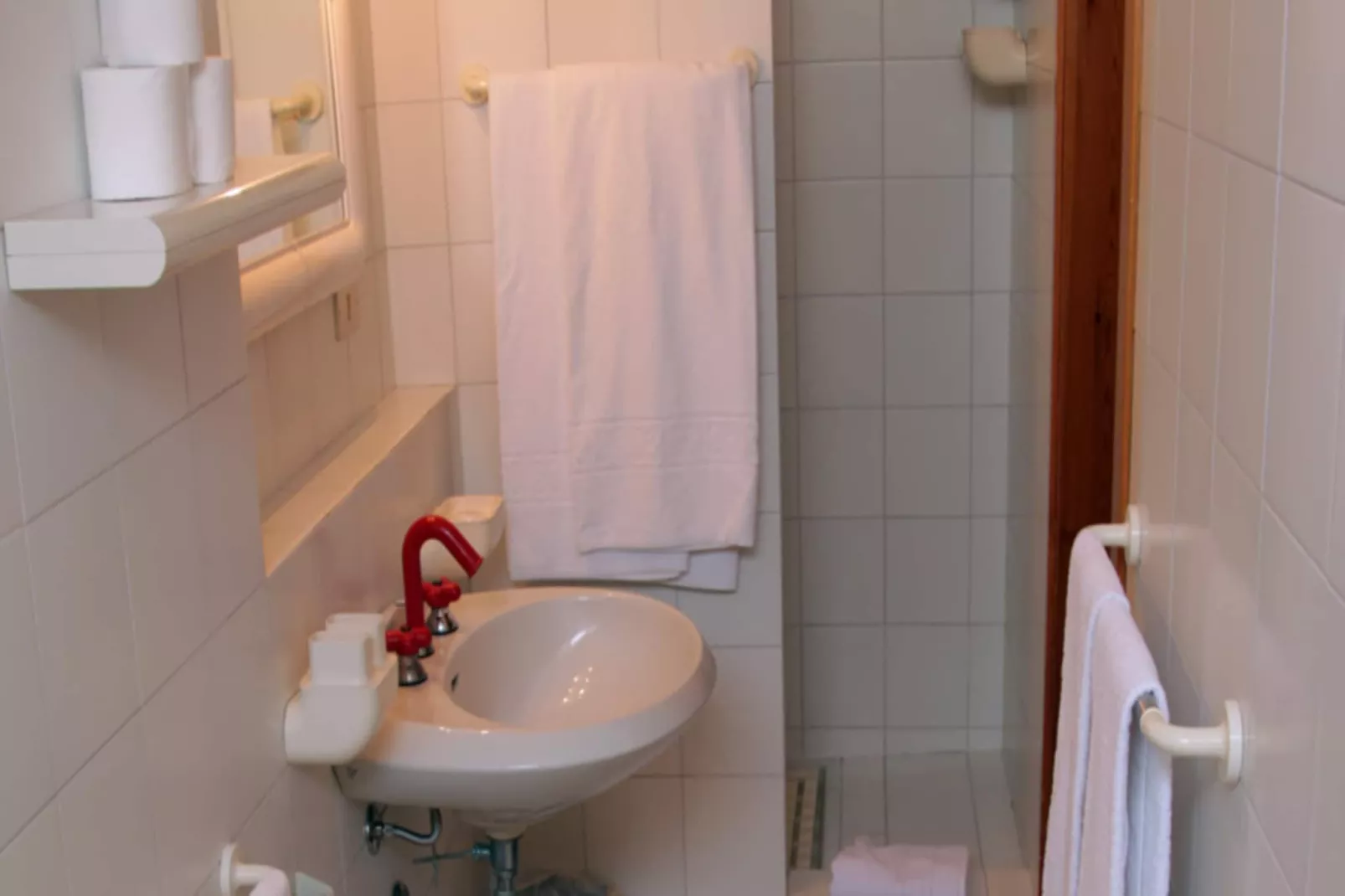 Porto Laconia Residence Appartamento B - Salle de bain