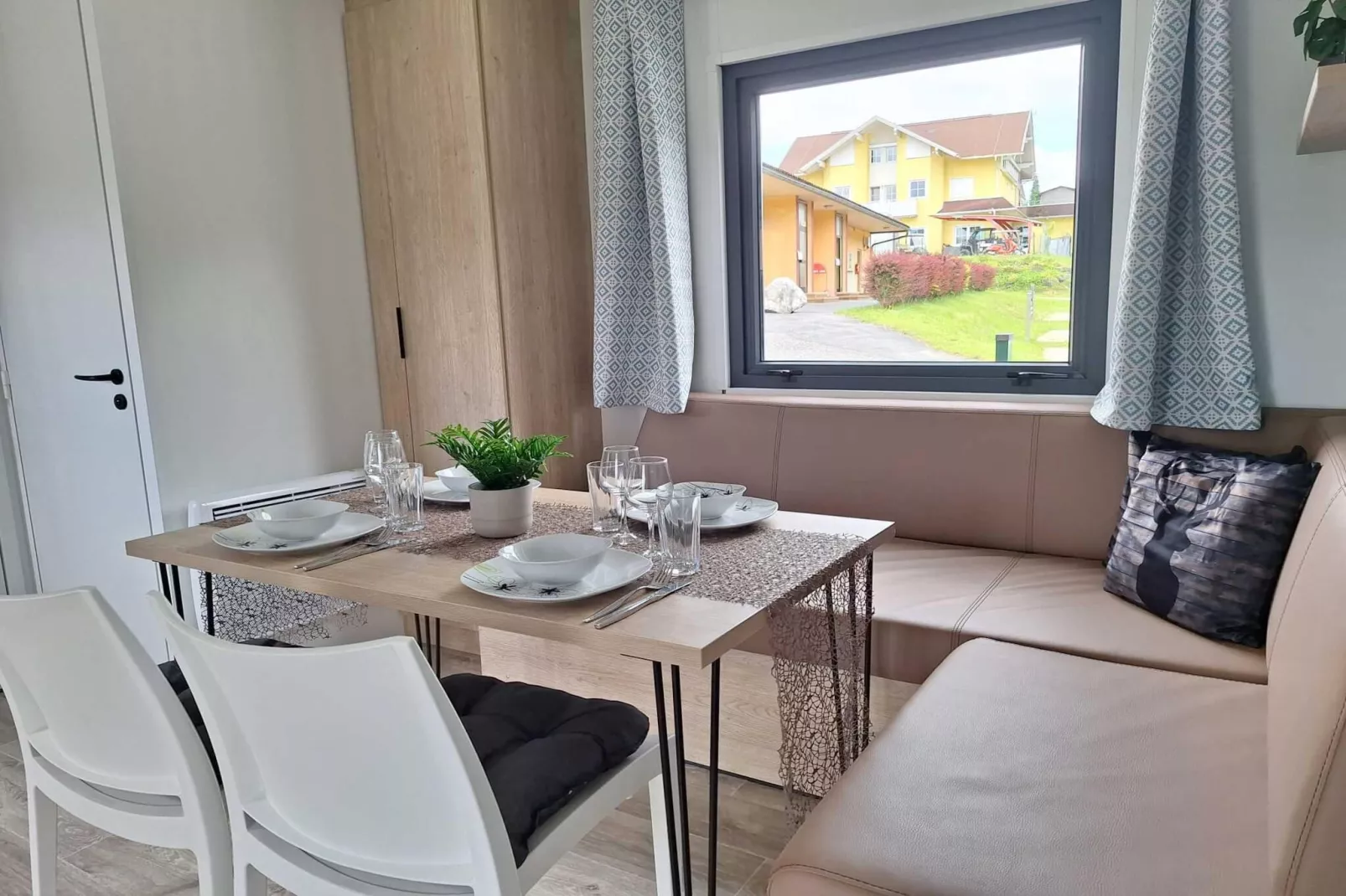 Mobilhome Bali 1 - Salon