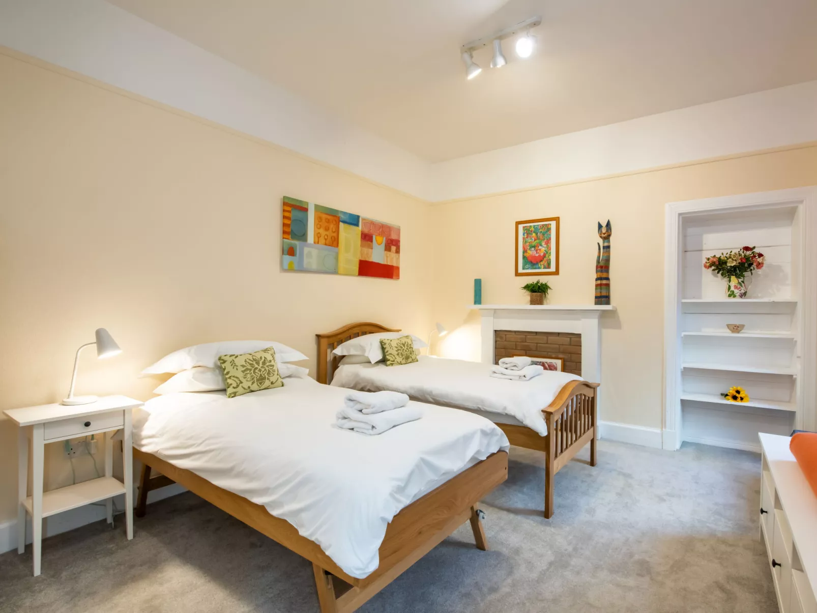 Netherwood - Drinnen