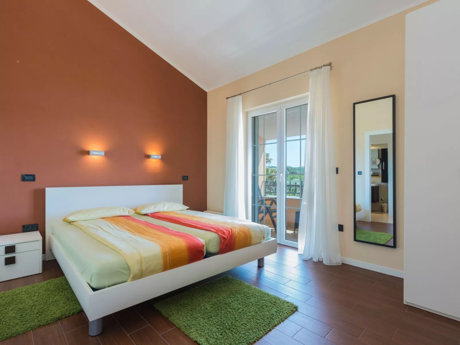 In Pomer mit privatem beheizten Pool und Meerblick - Image-tags.info