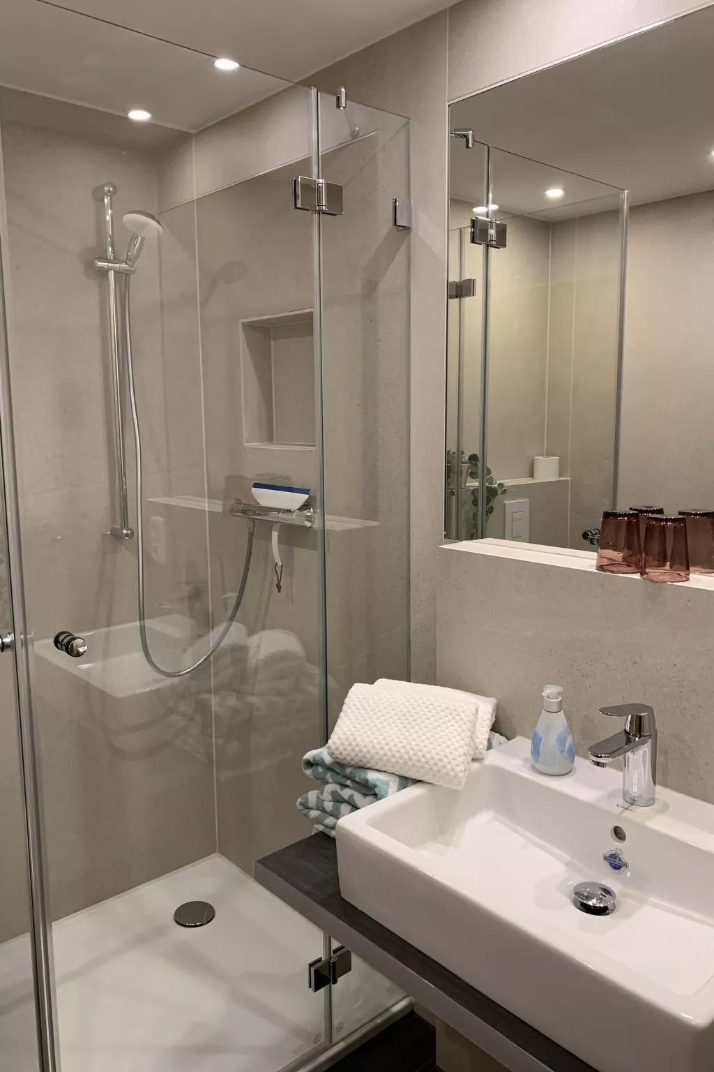 Appartement mit Balkon - Image-tags.info