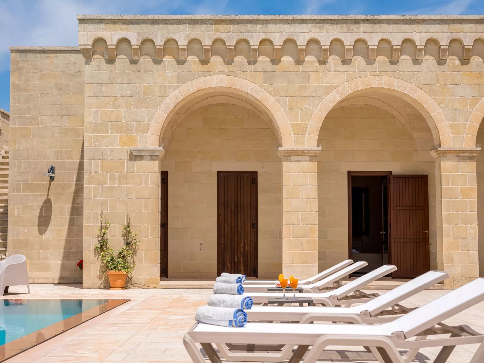 Modernes Bauernhaus mit Pool in der Nähe von Otranto-Salento - Image-tags.info