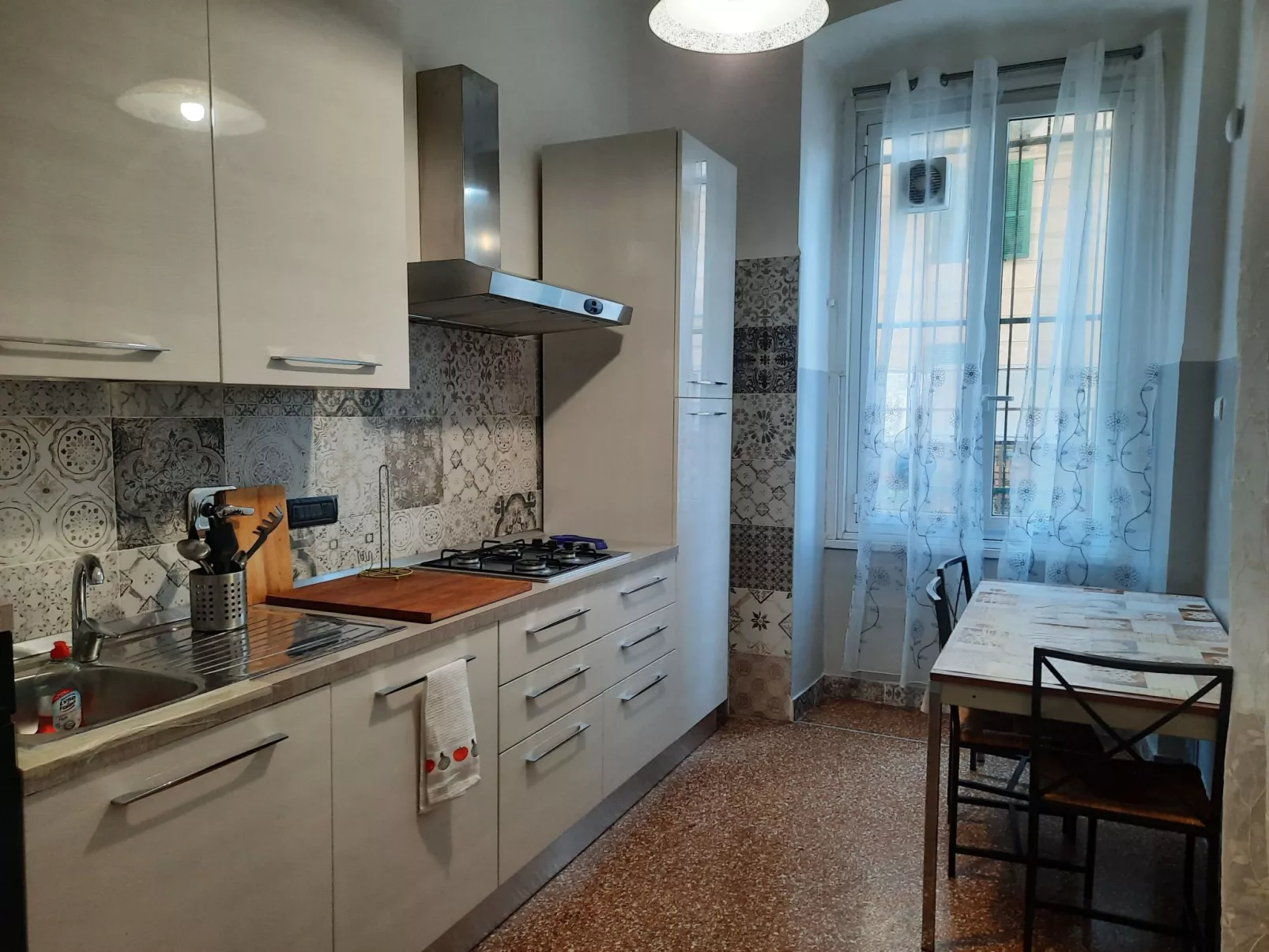 Für 4 Personen ca. 70 m&sup2; in Genua, Norditalien (Ligurien) - Image-tags.info