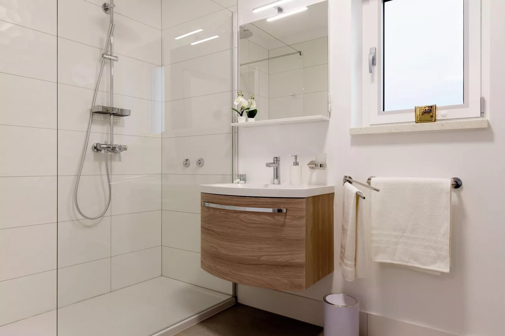 Villa Jure-Bathroom