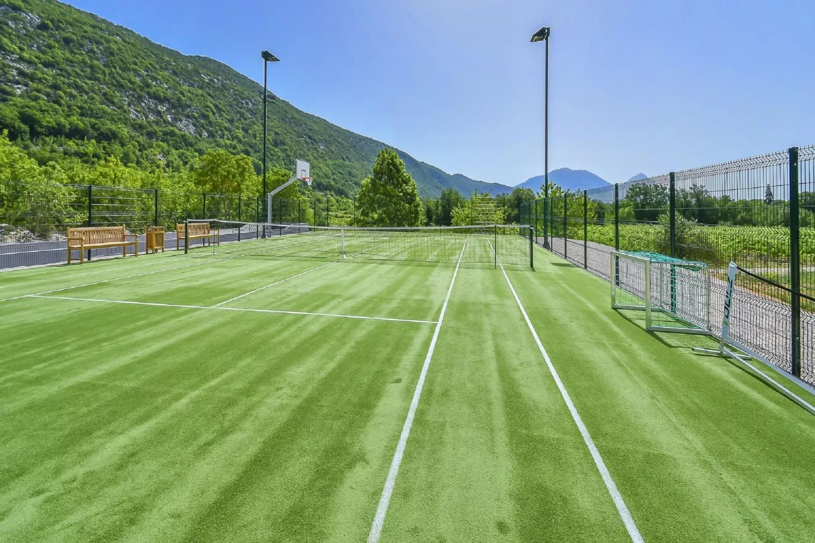 Villa Jure-Facilities