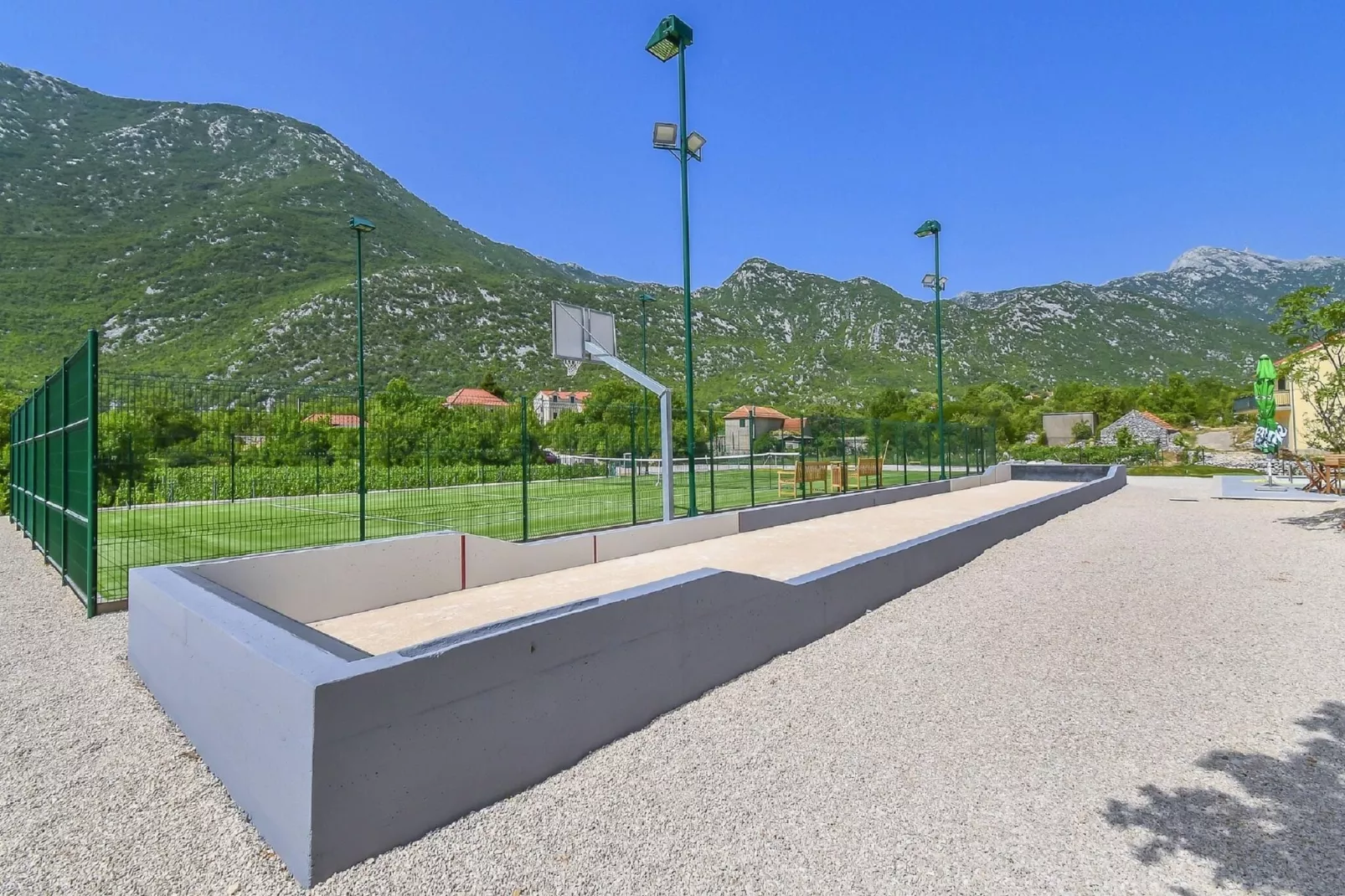 Villa Jure-Facilities