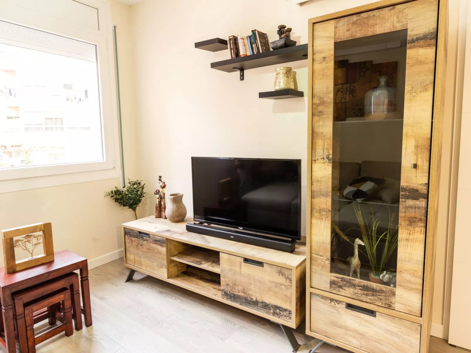 "Tarrapolita" mit Wi-Fi - Image-tags.info