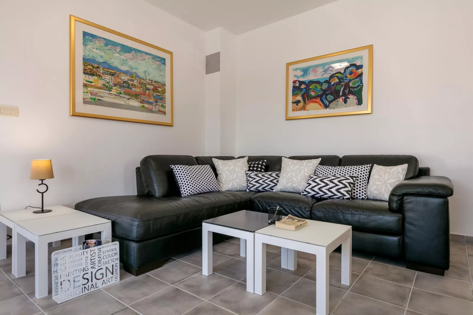 Villa Makarac-Living room