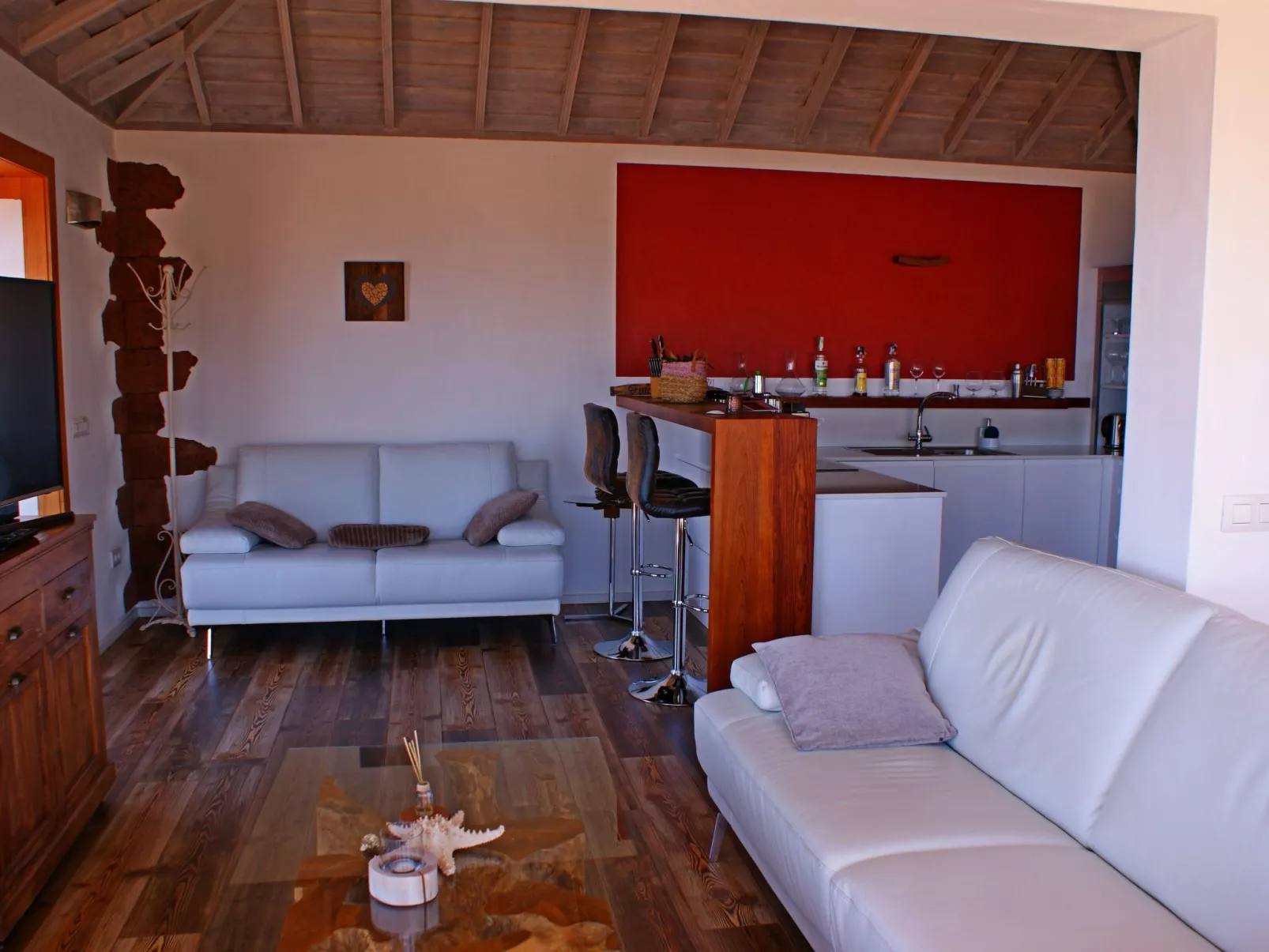 Romantische Ferienvilla mit Infinity-Pool und Panoramameerblick - Image-tags.info