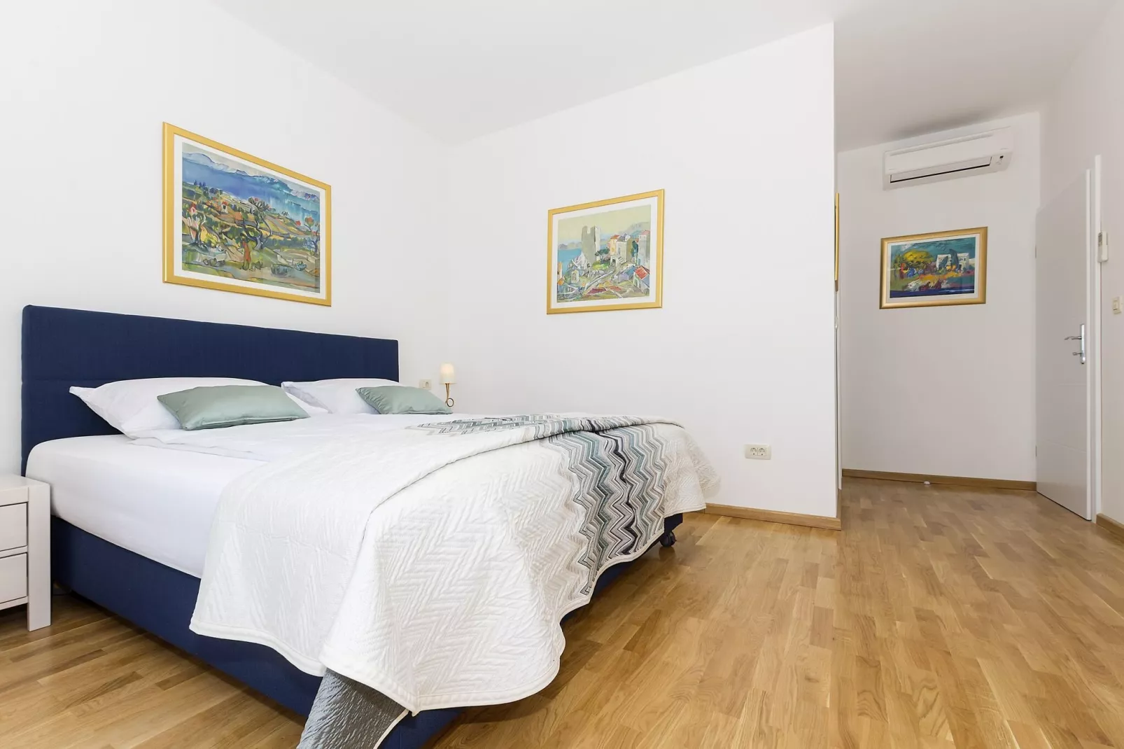 Villa Makarac-Bedroom