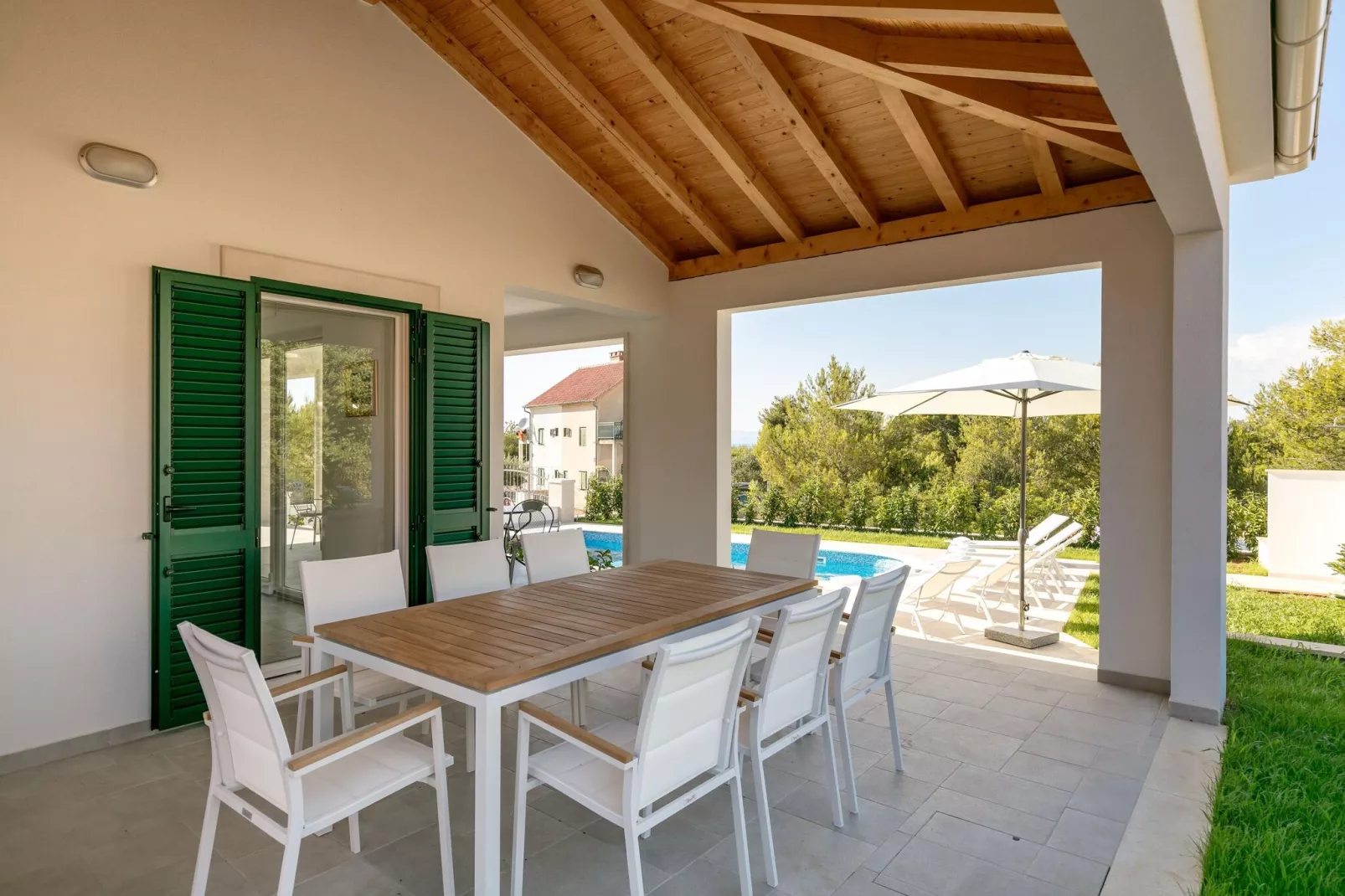 Villa Makarac-Terrace balcony