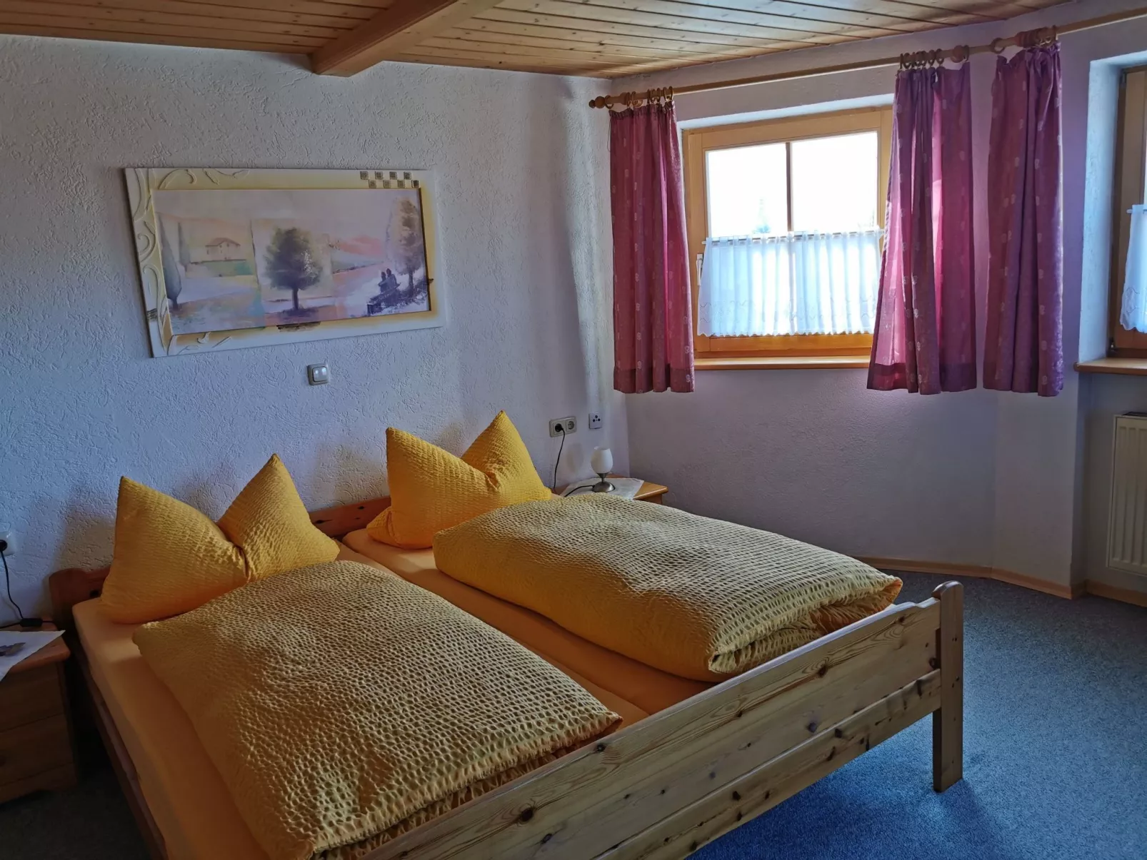 Mit komplett eingerichteter Küchenzeile im Wohnraum - Image-tags.info