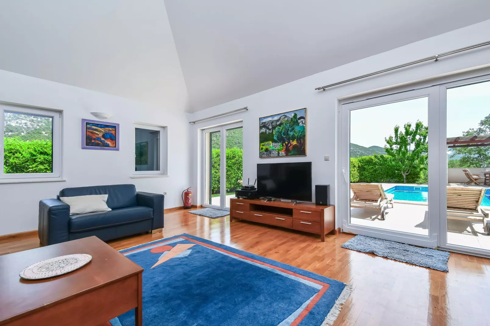 Villa Zupa-Living room