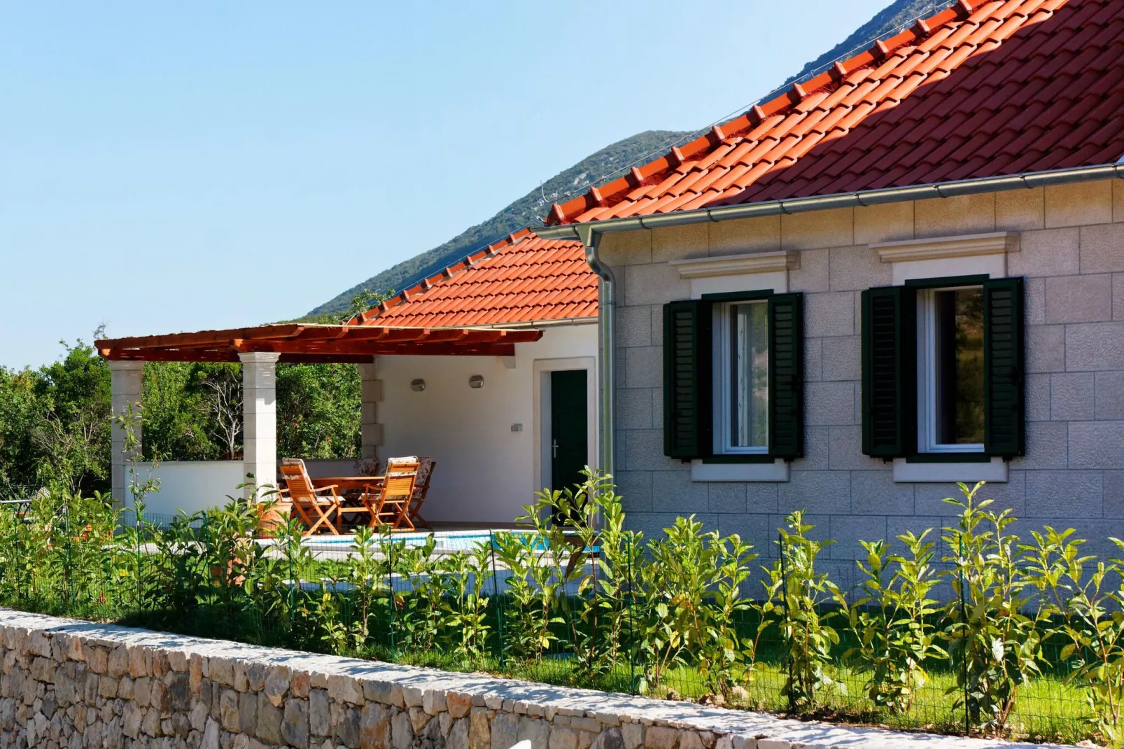 Villa Zupa-Gardens summer