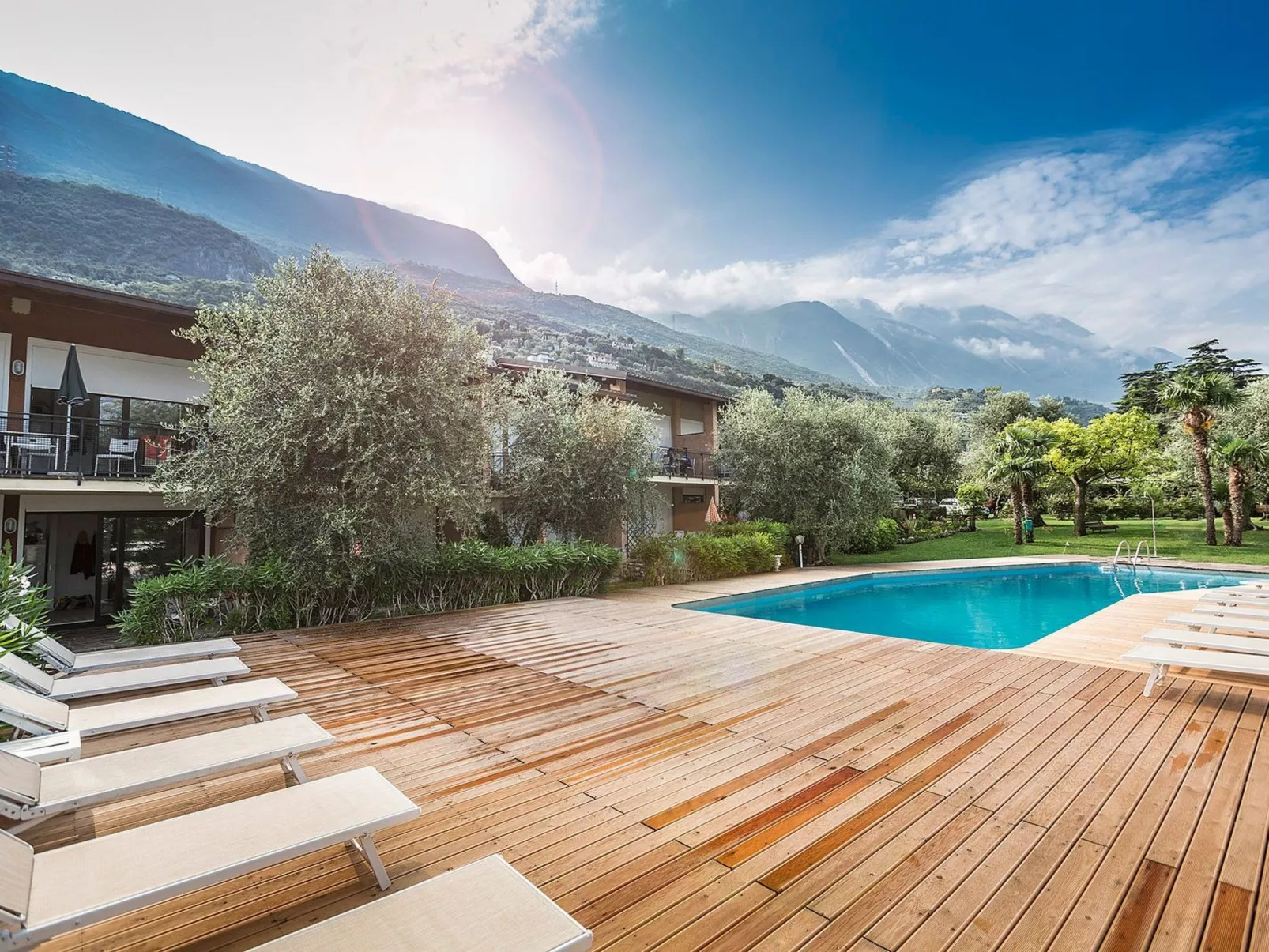 Zwei-Zimmer-Wohnung mit Seeblick, Grill und Gemeinschaftspool - Image-tags.info