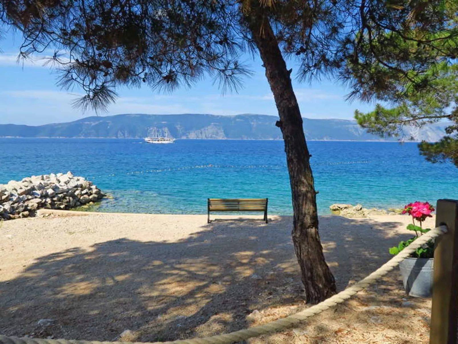 Luxusvilla mit beheiztem Pool in Strandnähe - Image-tags.info