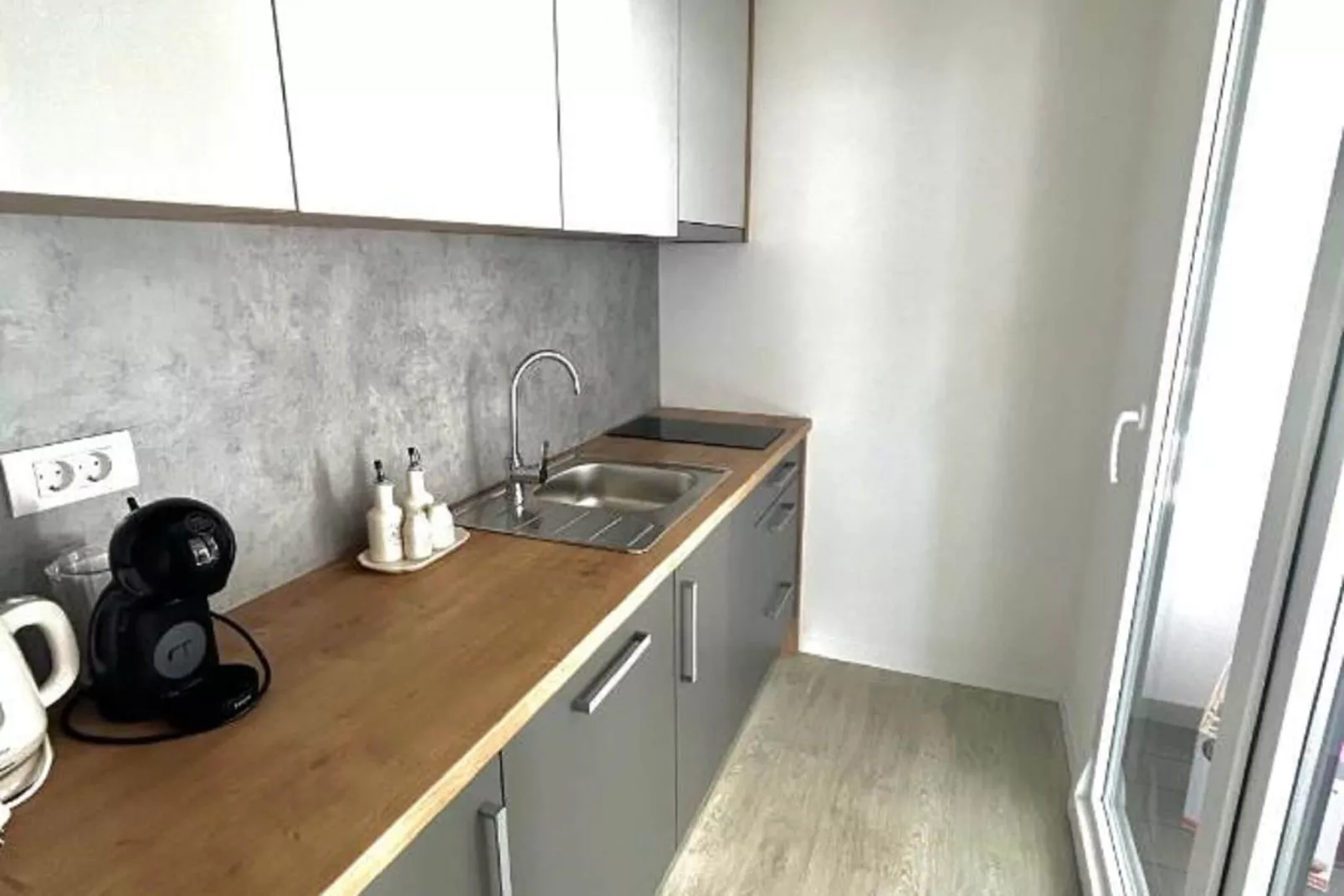 Mobile Home Fjaka-Kitchen