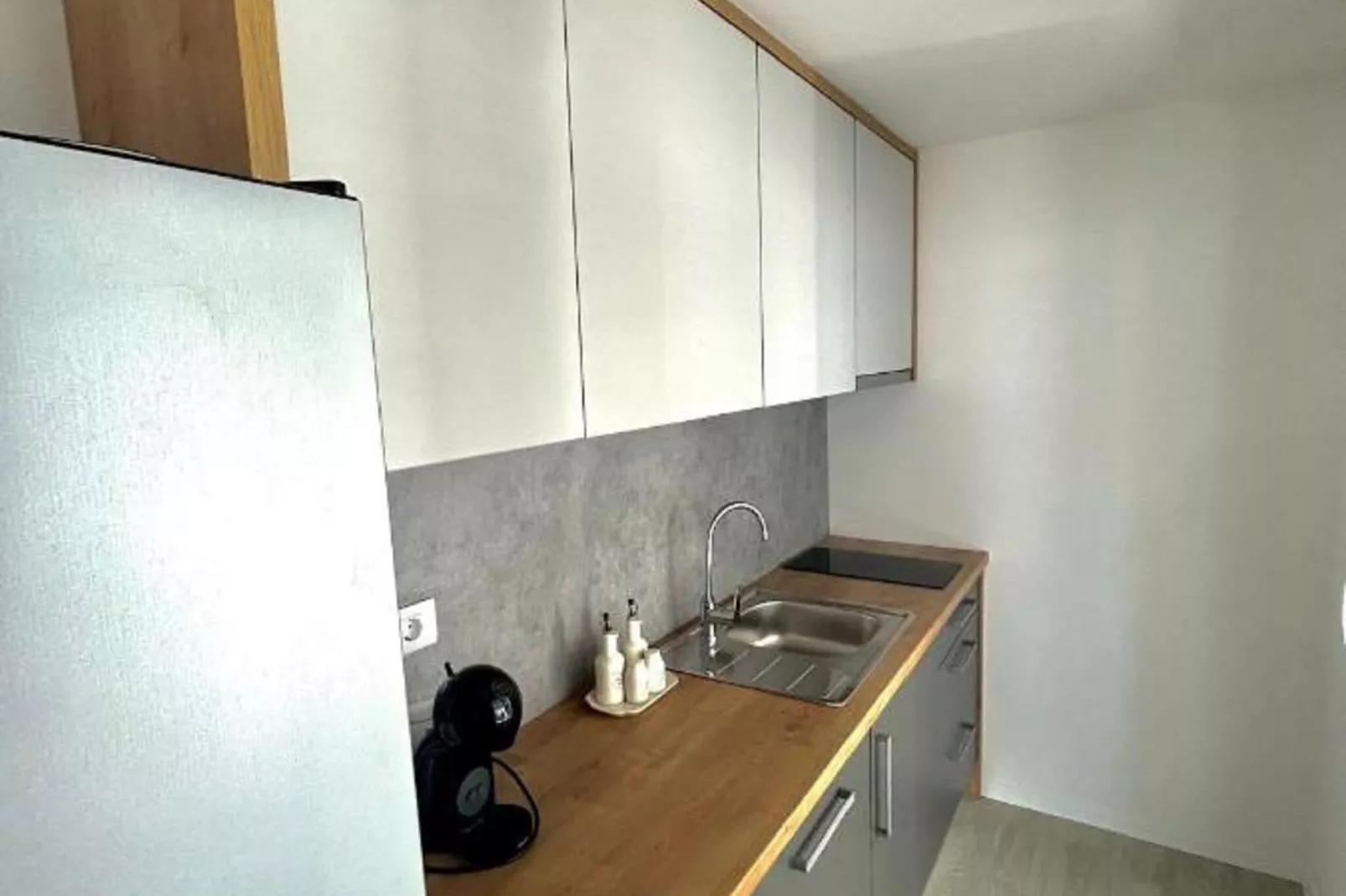 Mobile Home Fjaka-Kitchen