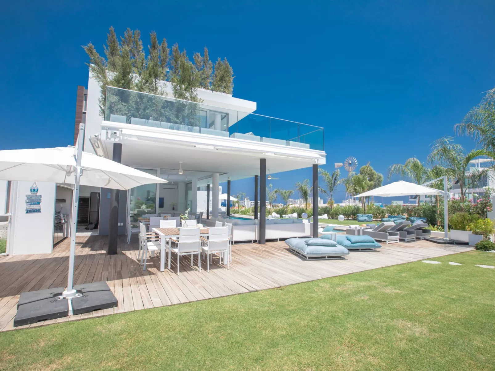 Protaras Olivine Villa mit herrlichem Garten, Pool - Image-tags.info