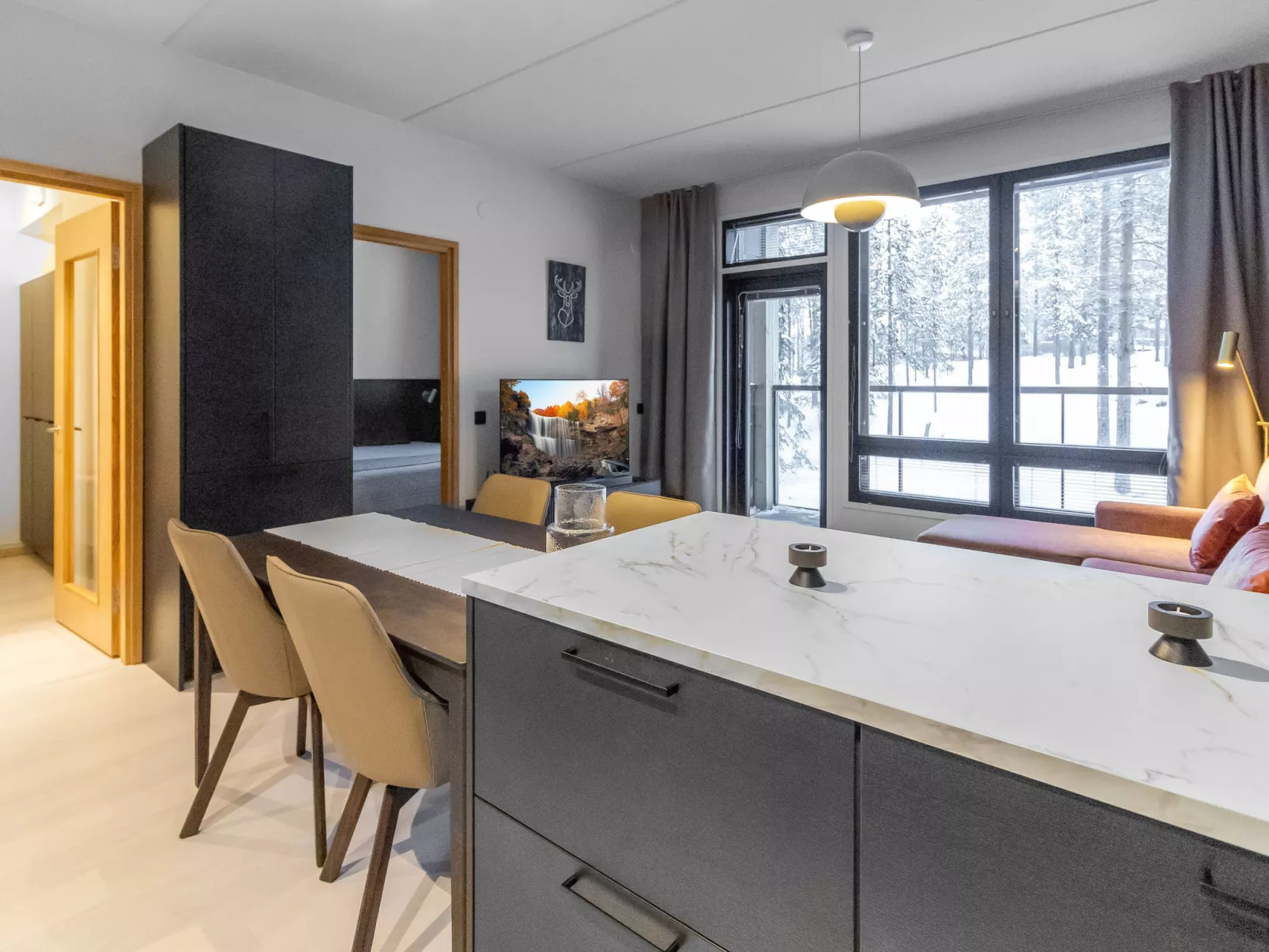 Lingonberry d11 - Drinnen