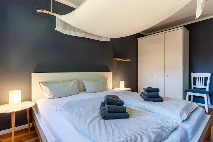 FeWo Robbe - Schlafzimmer