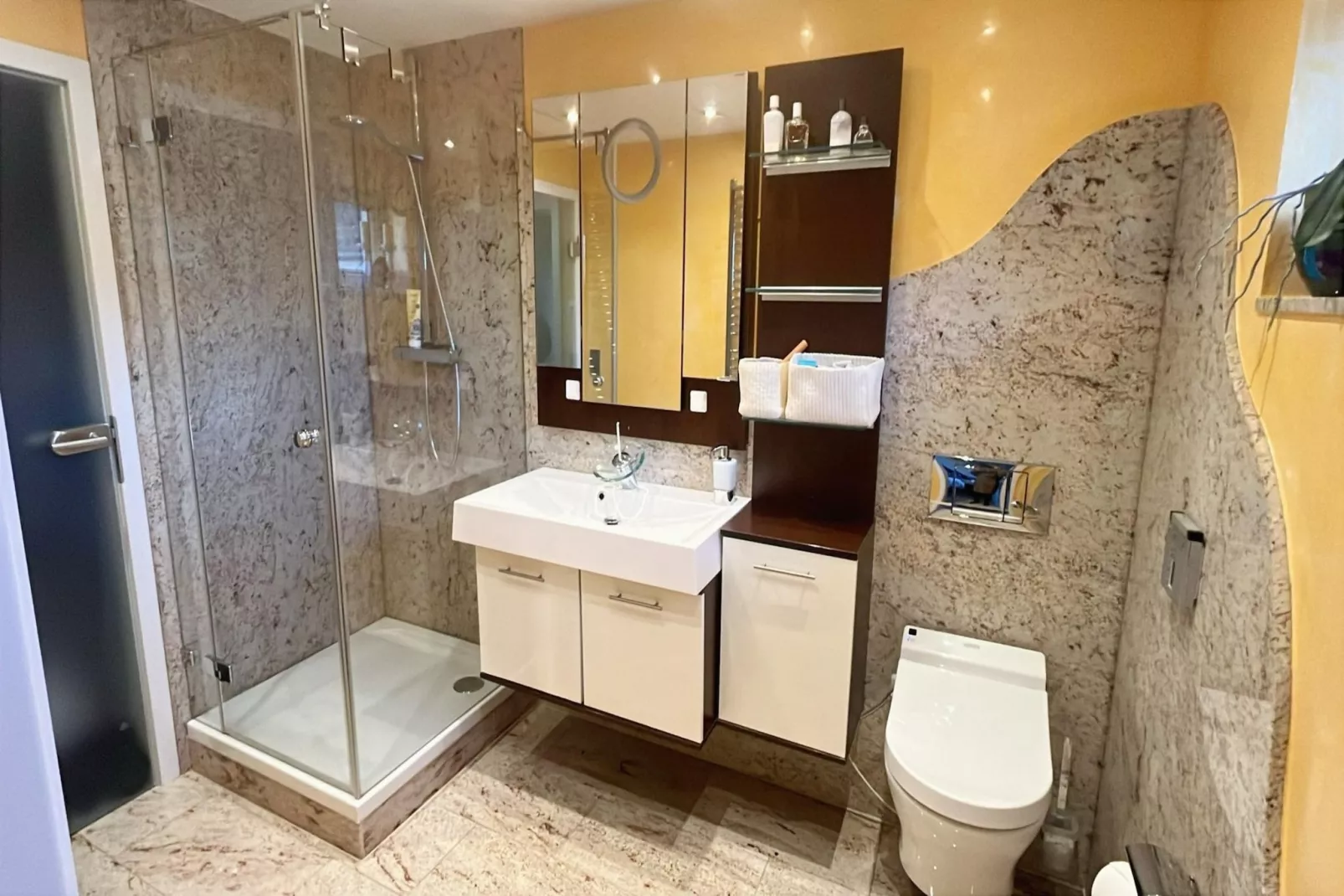 Lieblingsplatz Appartement-Badezimmer