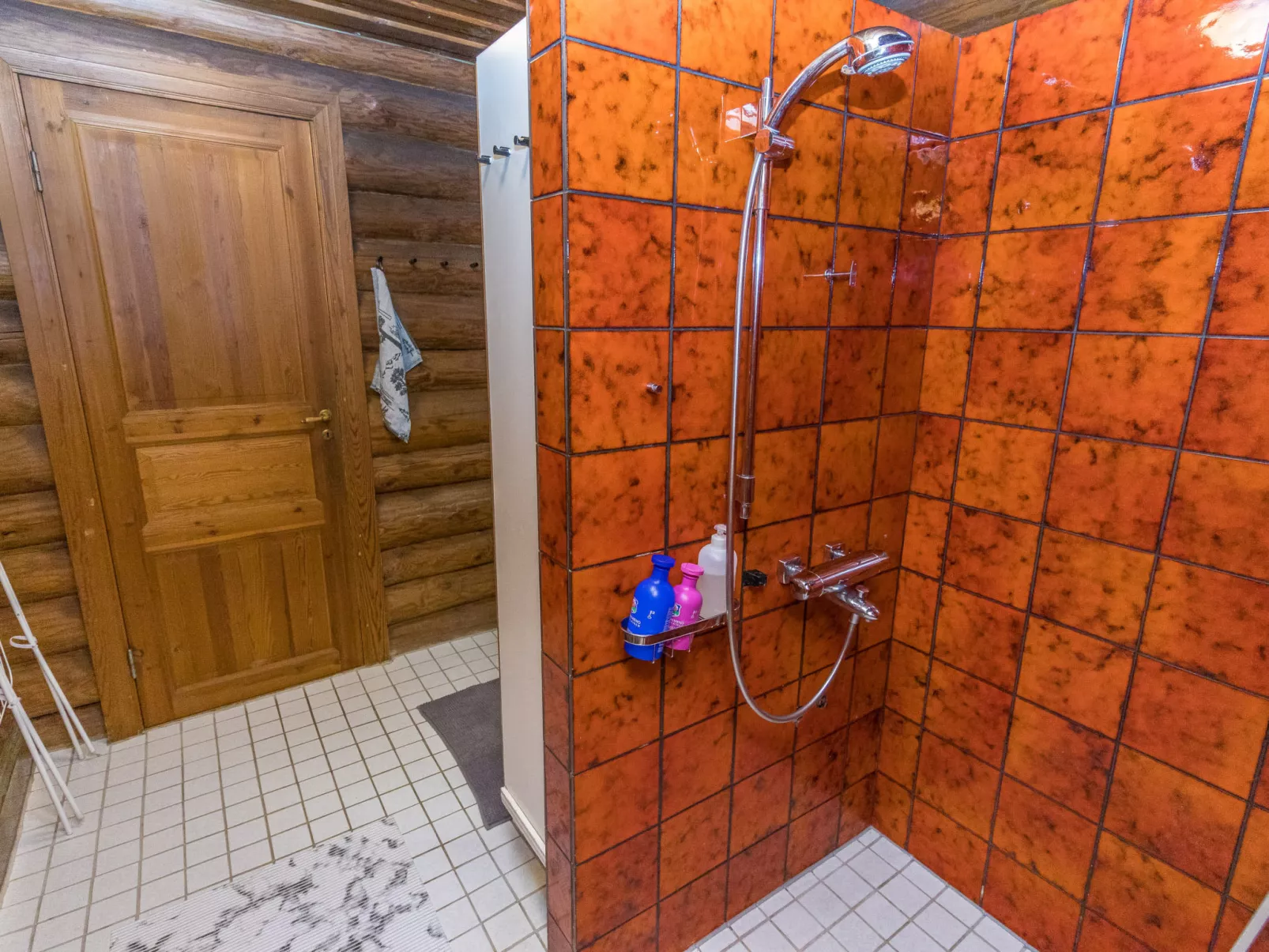 Hännänpää - Inside