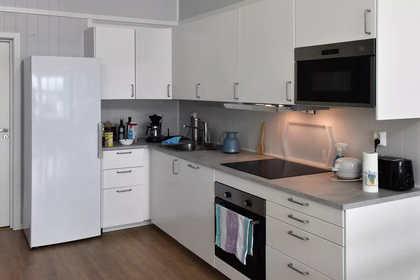 6 person holiday home in Dyrvik-Indoor