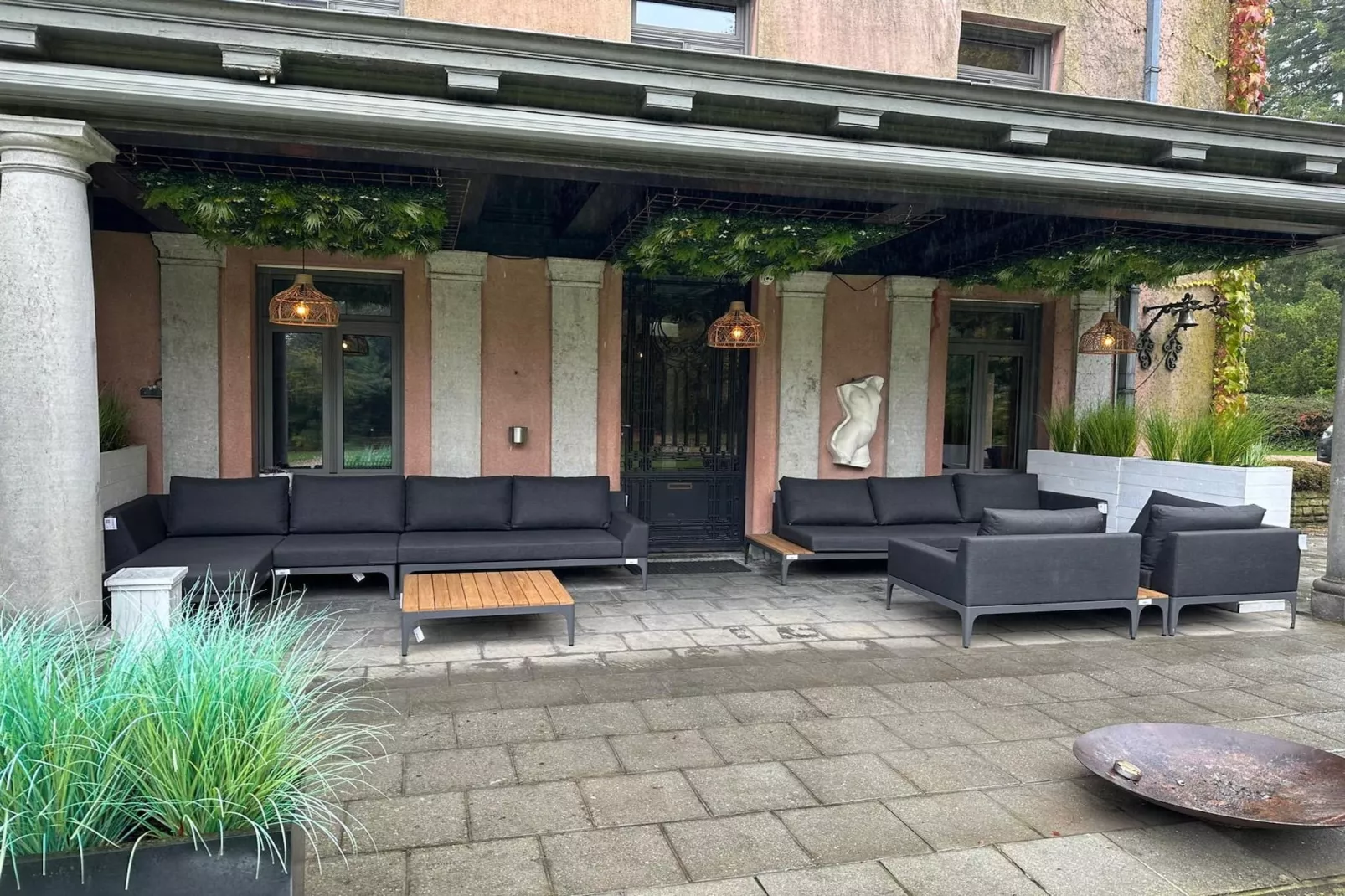 La Maison des Fleurs-équipements