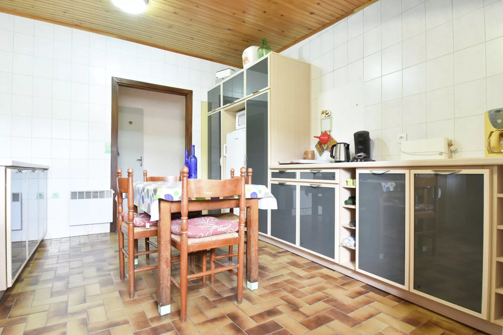 VILLA - FELINES MINERVOIS-Cuisine