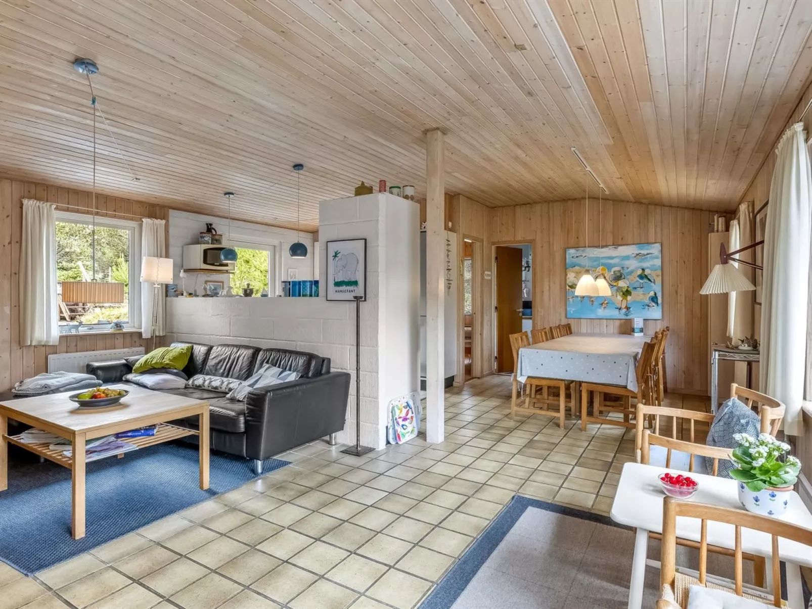 "Maaria" - 600m from the sea-Inside