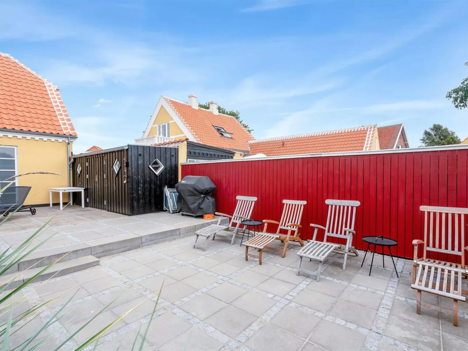 "Elisebeth" - 500m from the sea-Outside