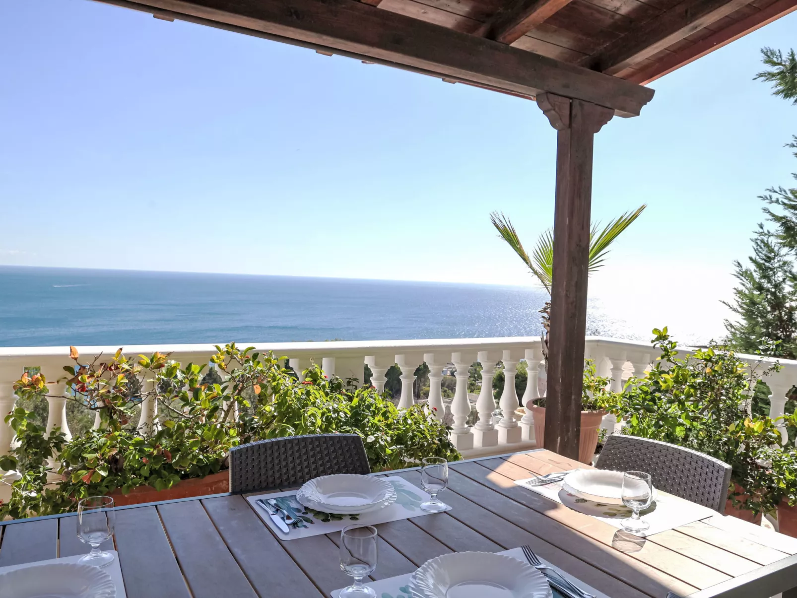 Cicala-Villa Anna-Draußen