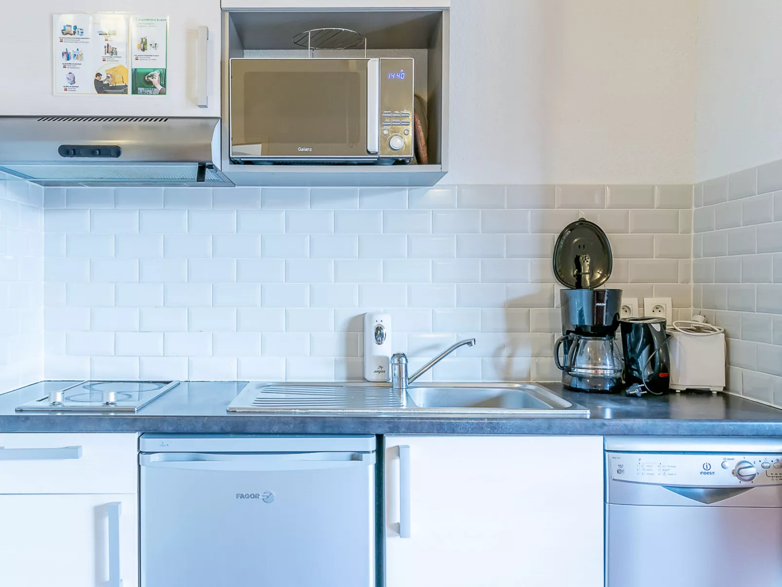 Les Rives du Lac-Drinnen