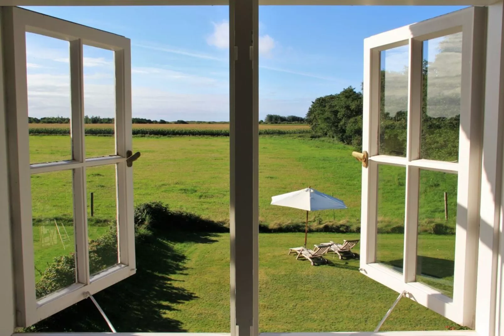 142985-Extérieur été