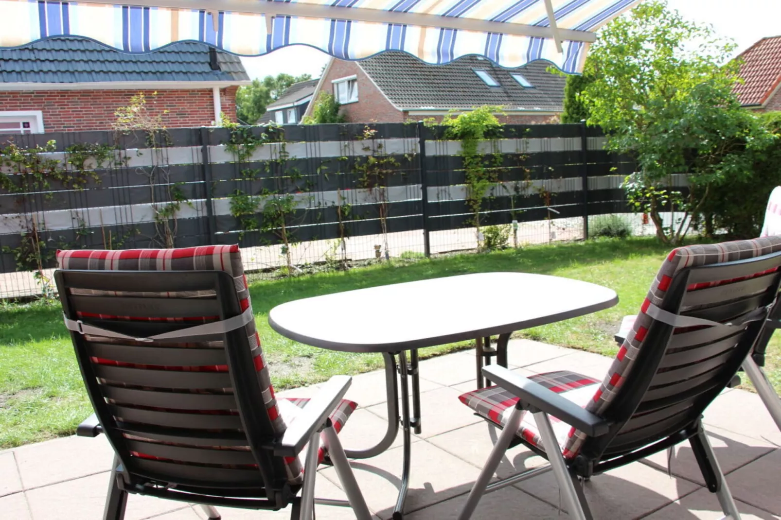 194997-Terrace balcony