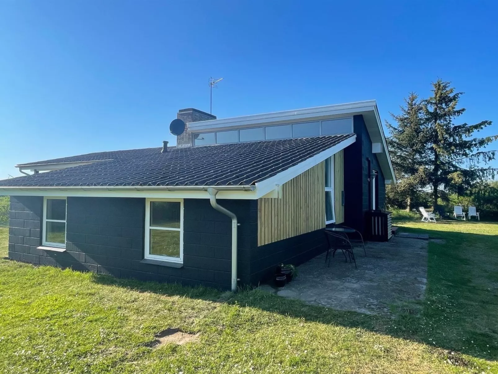 "Hansen" - 600m from the sea-Outside