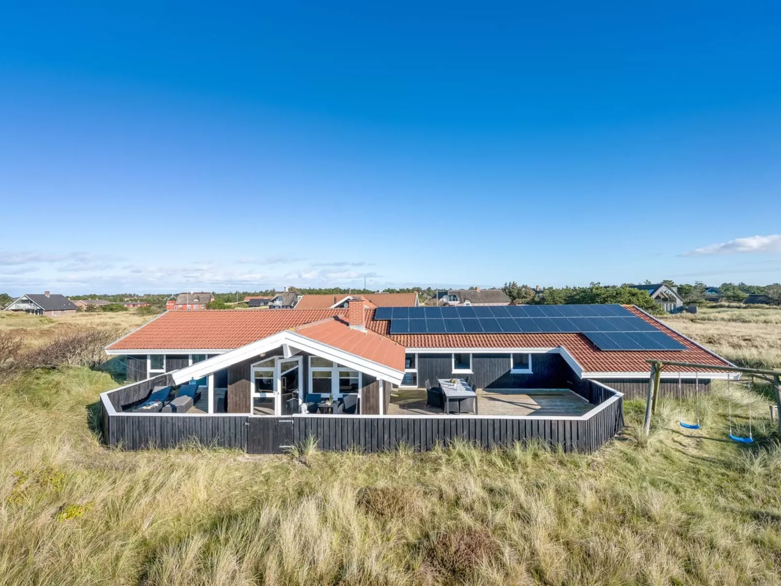 "Jaana" - 10m from the sea - Outside