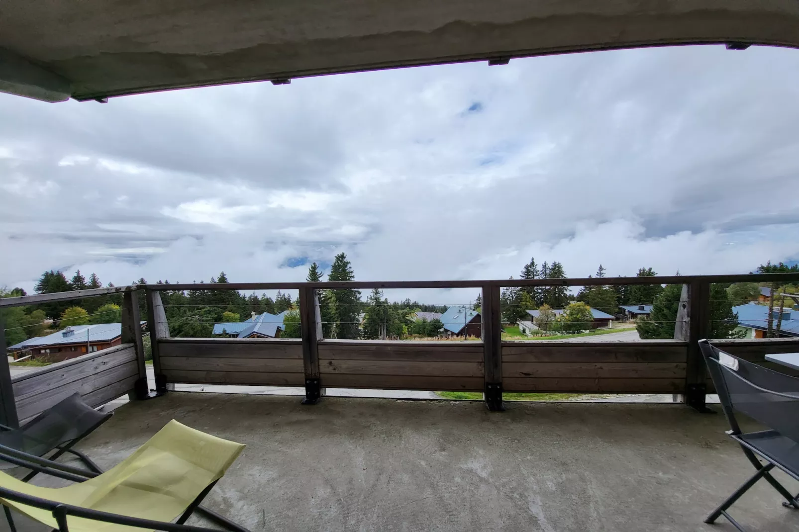 Vercors 2 020-FAMILLE & MONTAGNE appart. 6 pers - Terrace balcony