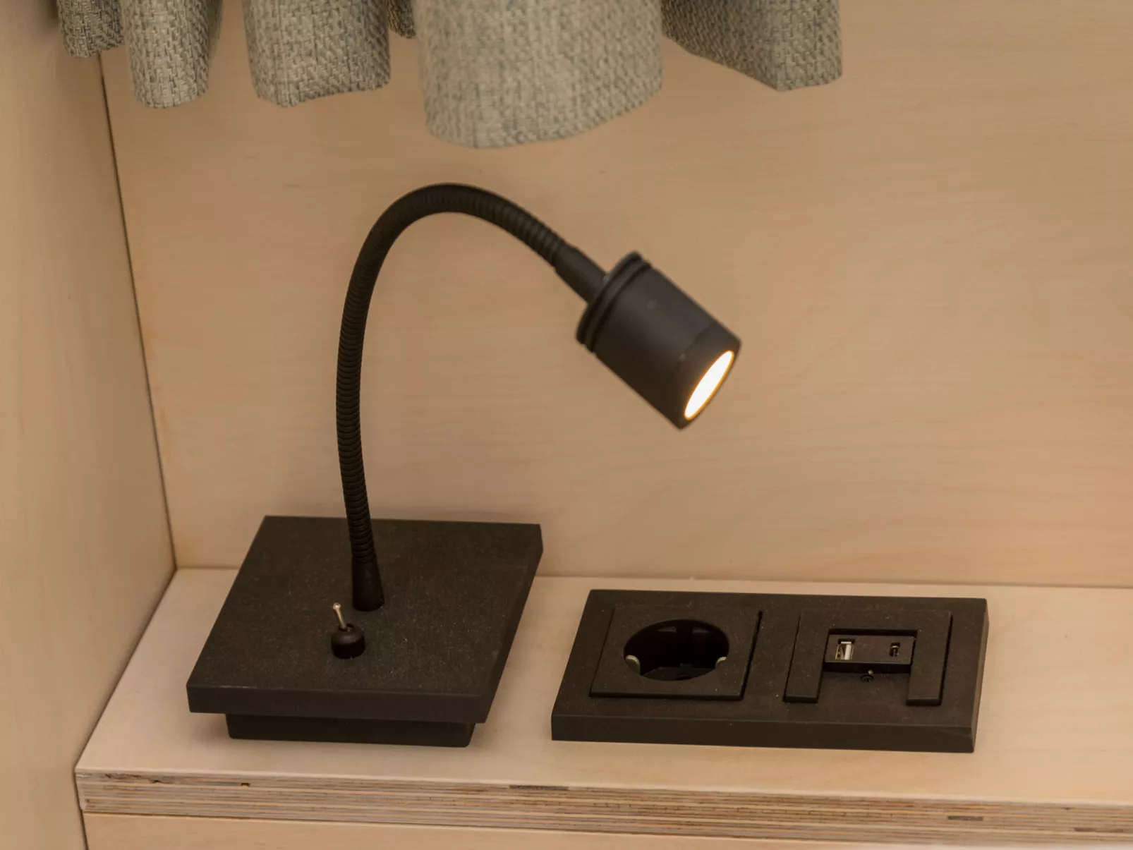 Seaview Lodge-Dedans