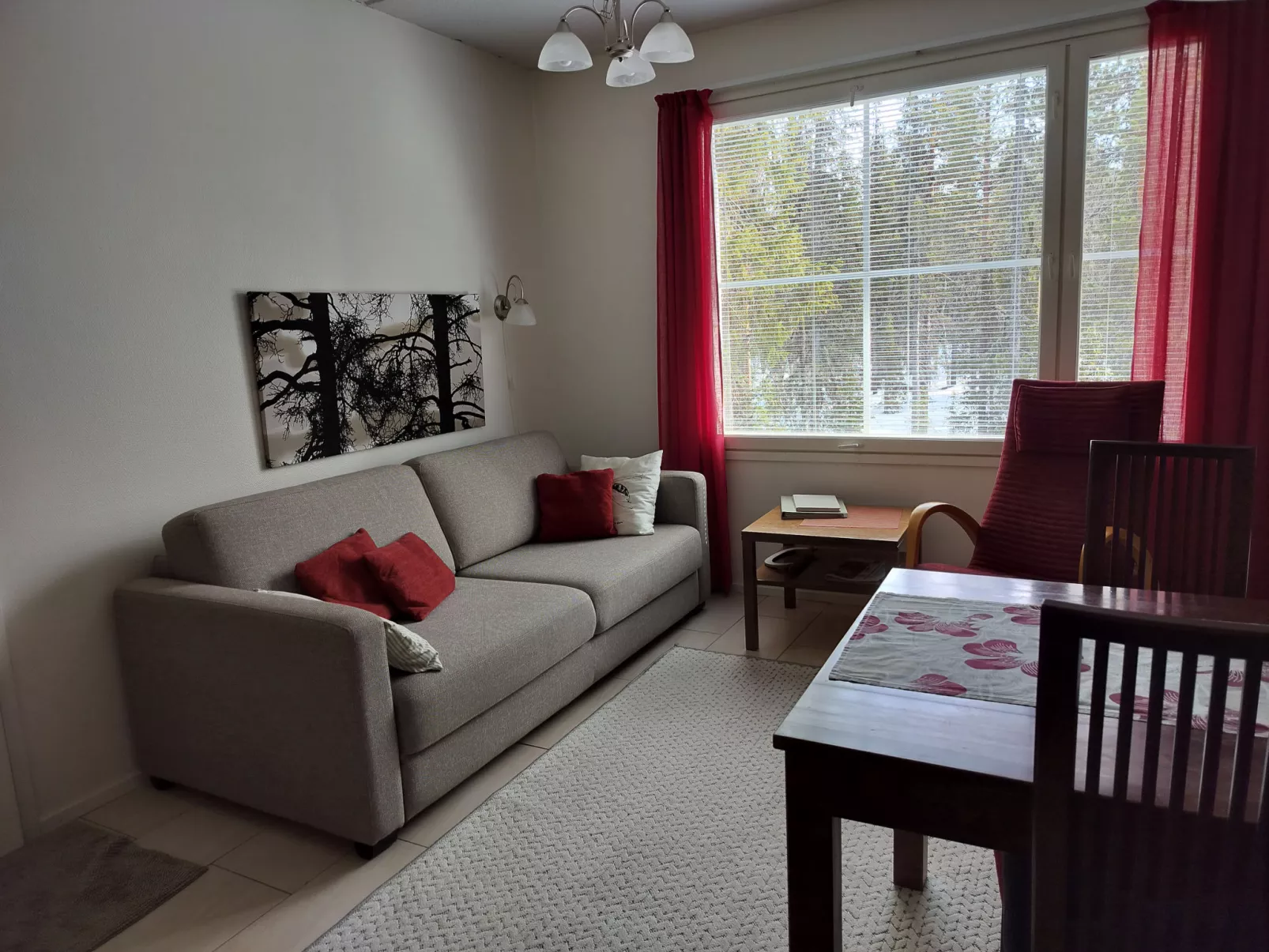 Yllästar 3 as 601-Dedans