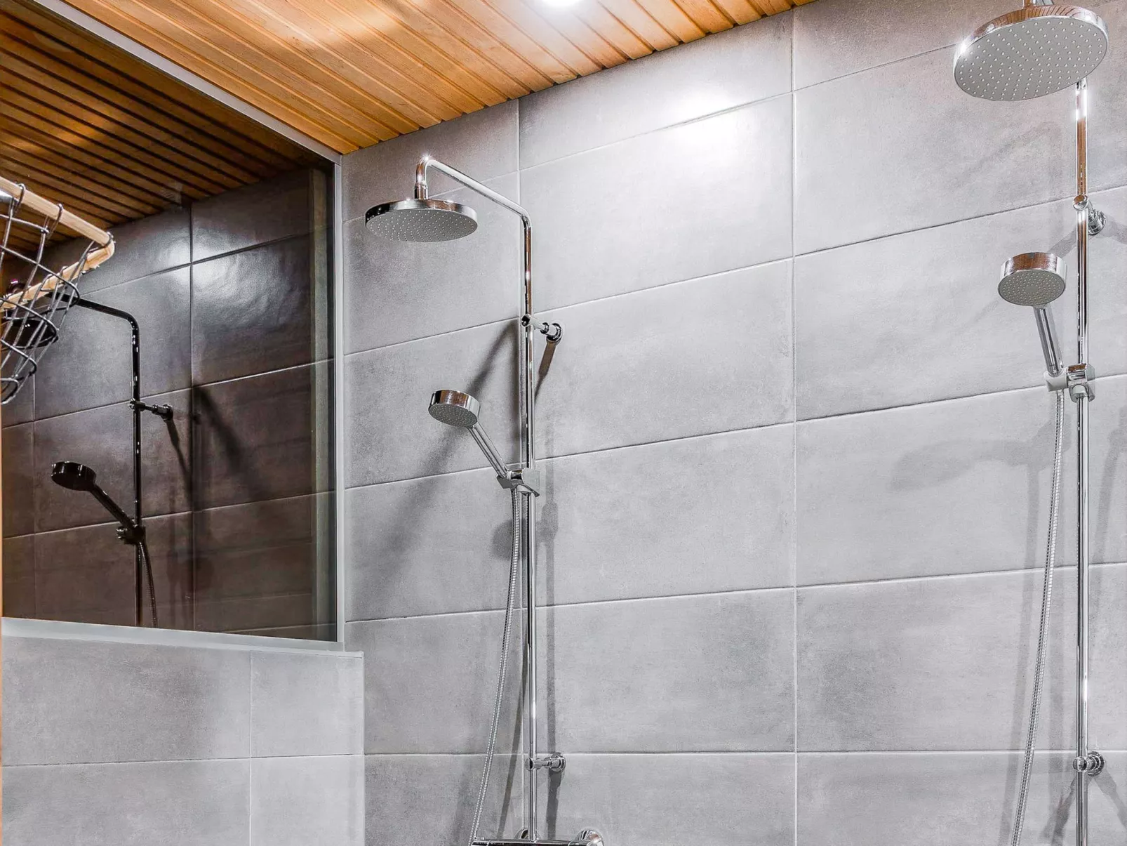 Saukonpesä a-Drinnen