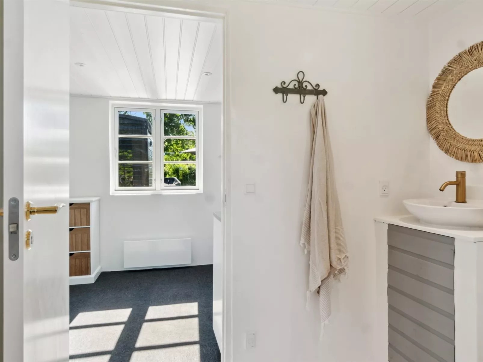 "Thrym" - 2.5km from the sea - Inside