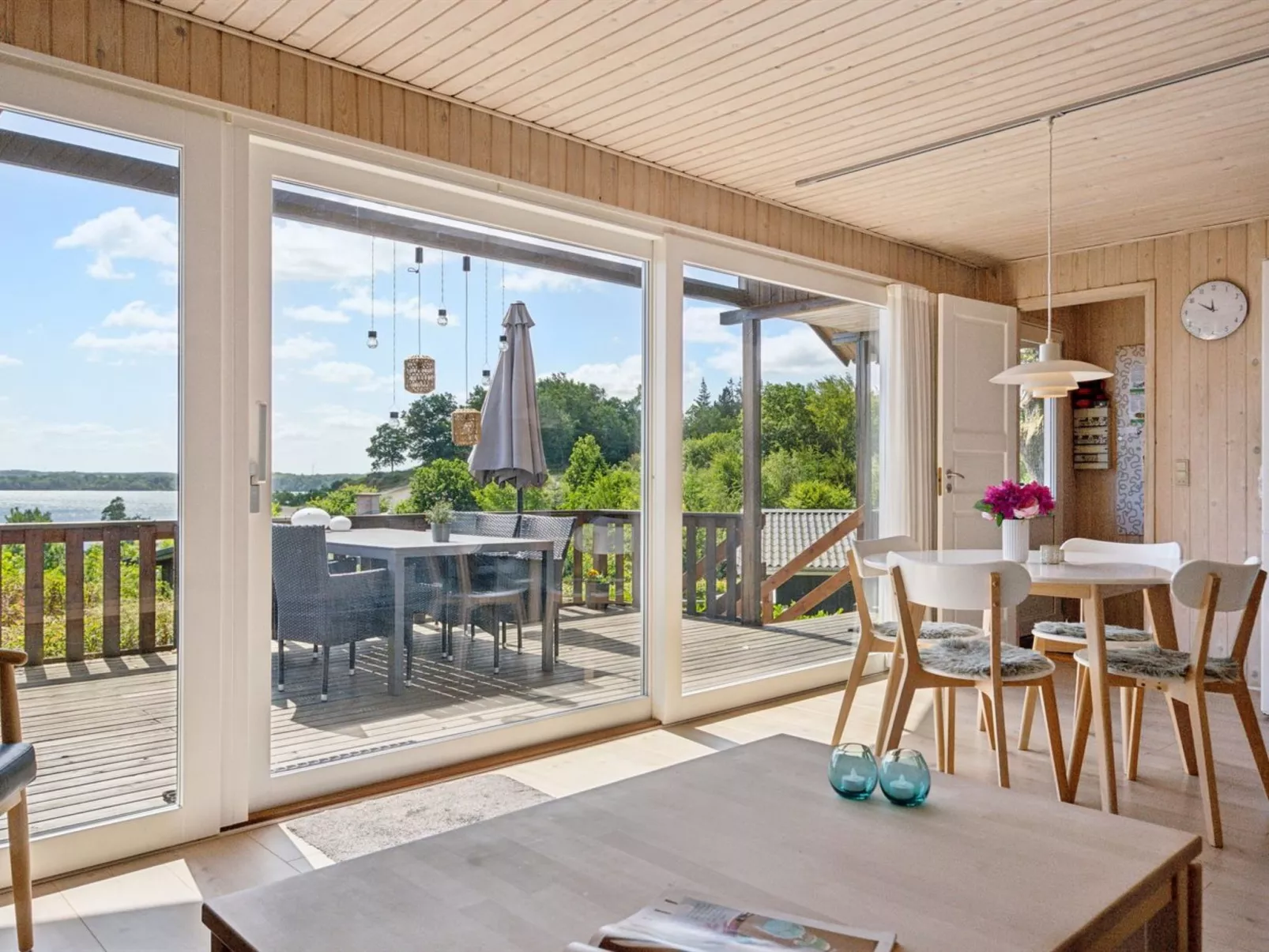 "Sighbiorn" - 150m to the fjord-Dedans