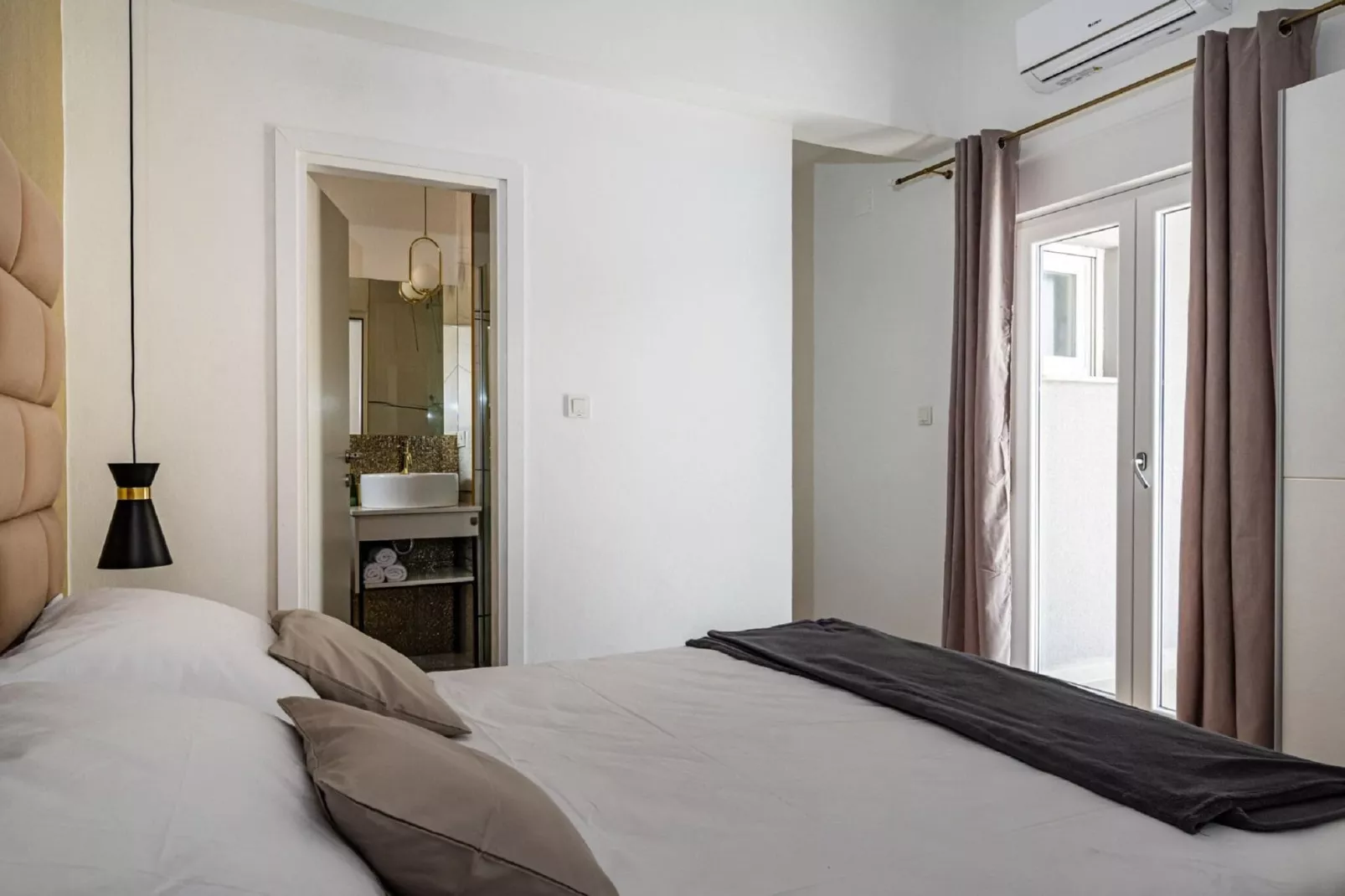 Villa Diva-Bedroom