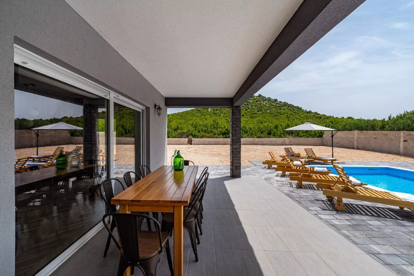 Villa Diva-Terrace balcony