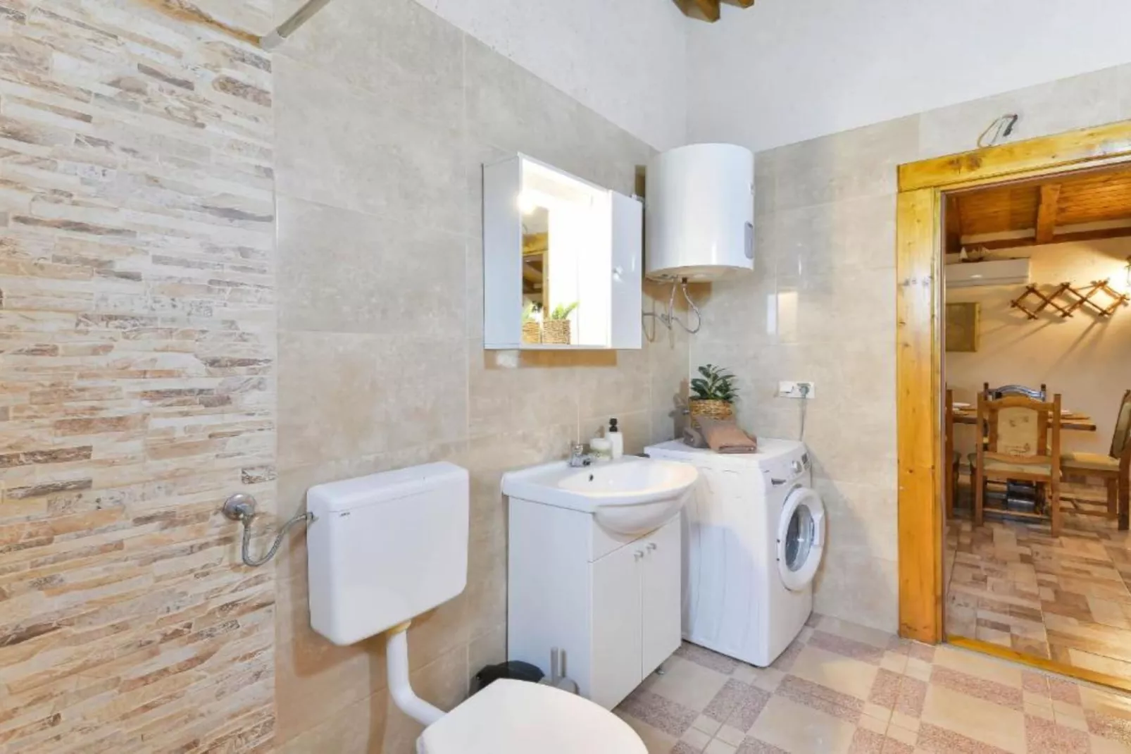 Holiday House Šimun - Three bedroom Holiday house with pool - Bathroom