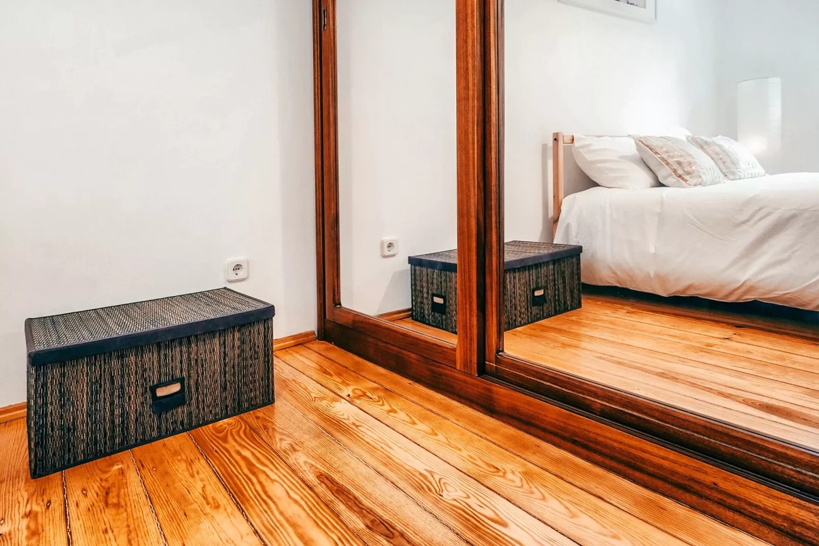 Apolónia Train Spot By Gt House - Bedroom