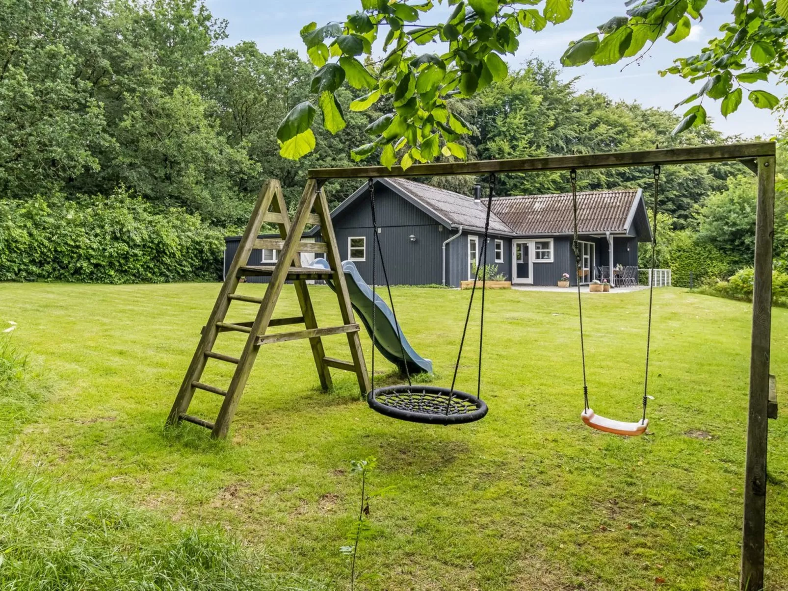 "Matias" - 30km from the sea-Draußen